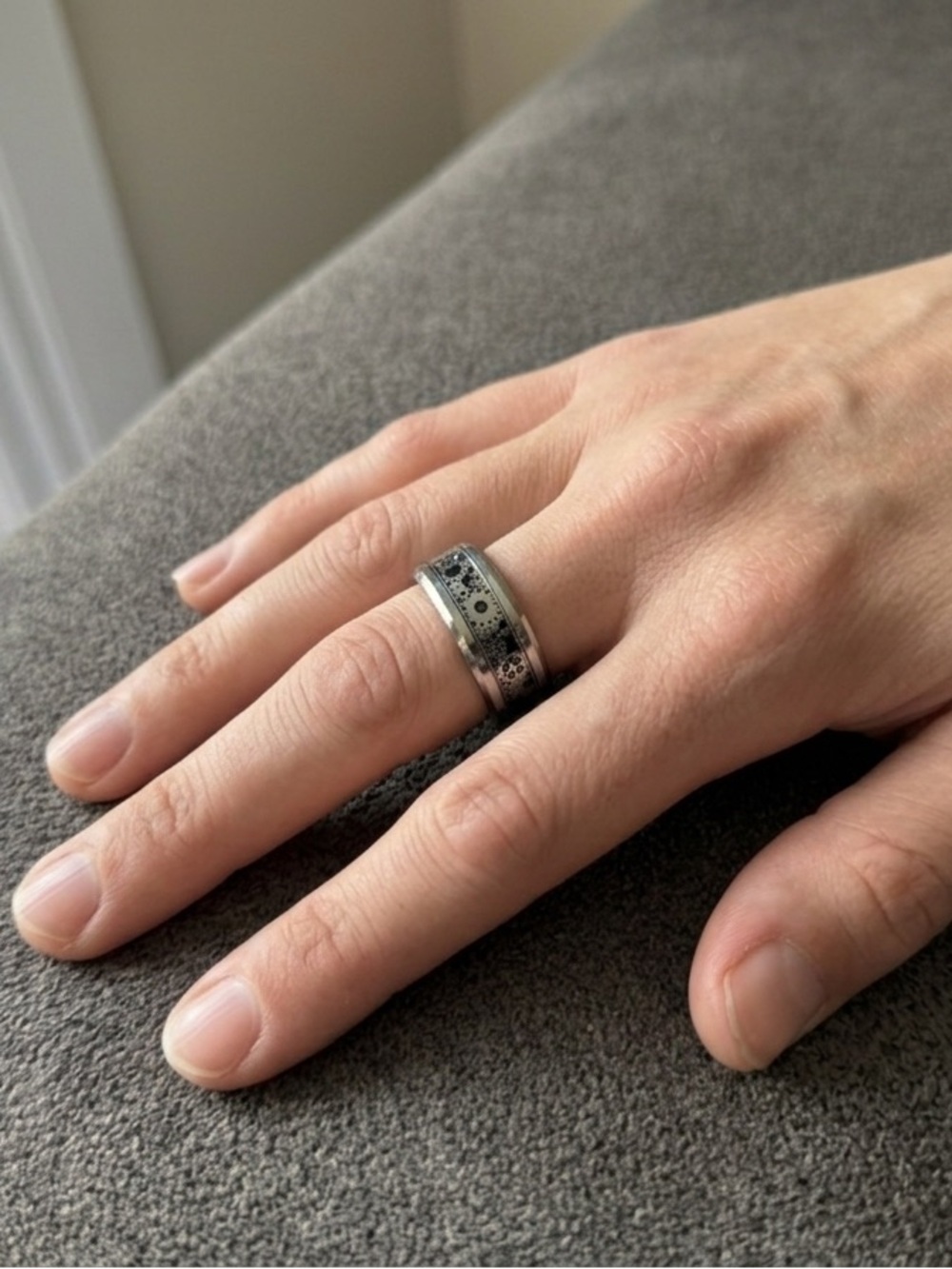 Men's Silver Patterned Stainless Steel Ring - Black Accents